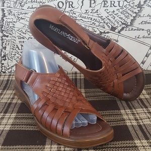 7.5 Brazil woven leather open toe huarache sandals